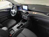 Вид на салон