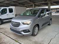 Вид спереди слева