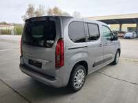 Вид сзади справа