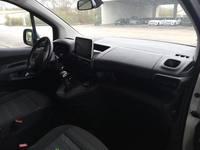 Вид на салон