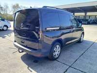 Вид сзади справа