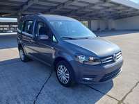 Вид спереди справа