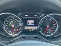 Pohled na přístrojovou desku