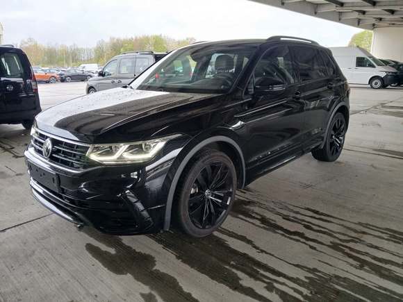 Widok z przodu po stronie lewej