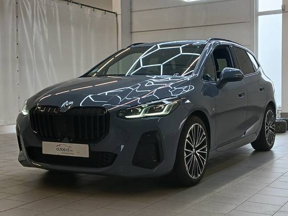 Náhled zpředu zleva