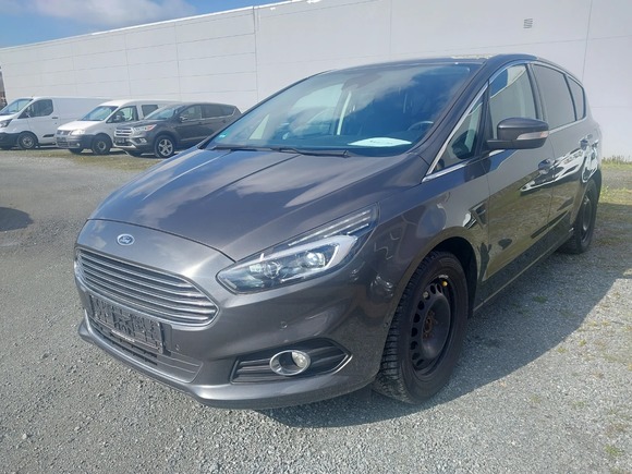 Widok z przodu po stronie lewej