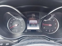 Pohled na přístrojovou desku