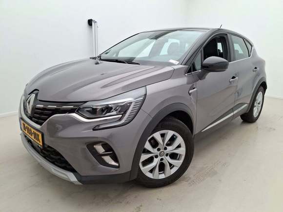 Pogled sprijeda lijevo