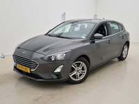 Pogled sprijeda lijevo