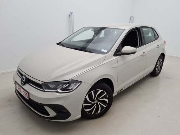 Pogled sprijeda lijevo