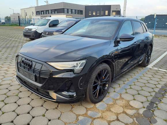 Widok z przodu po stronie lewej