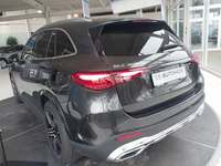 Widok z tyłu po stronie lewej