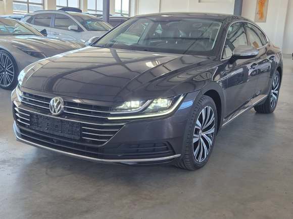 Widok z przodu po stronie lewej