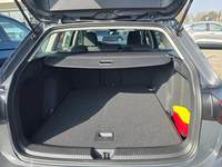 Widok bagażnika / przestrzeni ładunkowej