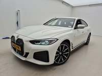 Pogled sprijeda lijevo