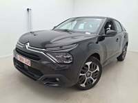 Pogled sprijeda lijevo