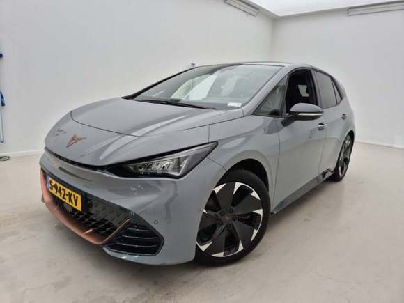 Pogled sprijeda lijevo