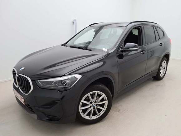 Pogled sprijeda lijevo