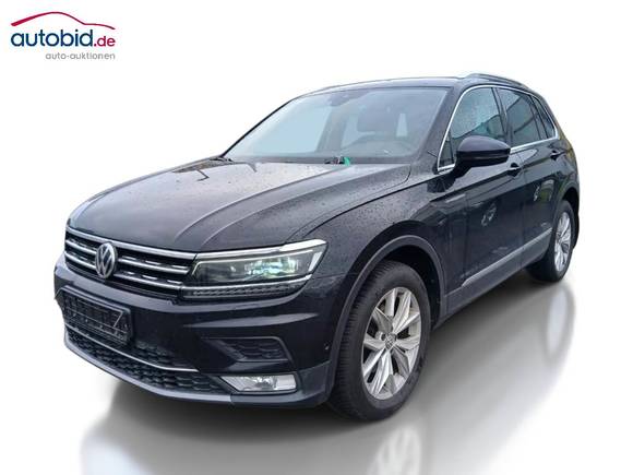 Skats no kreisās puses priekšā