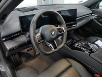 Вид на салон