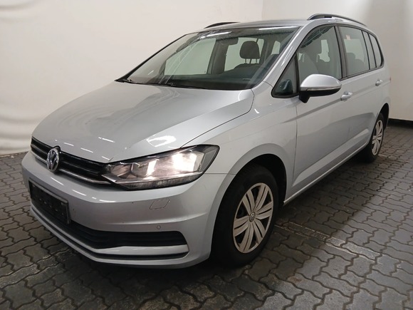 Pogled sprijeda lijevo