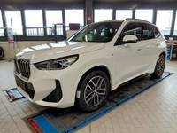 Вид спереди слева