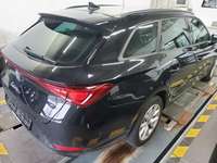 Widok z tyłu po stronie prawej