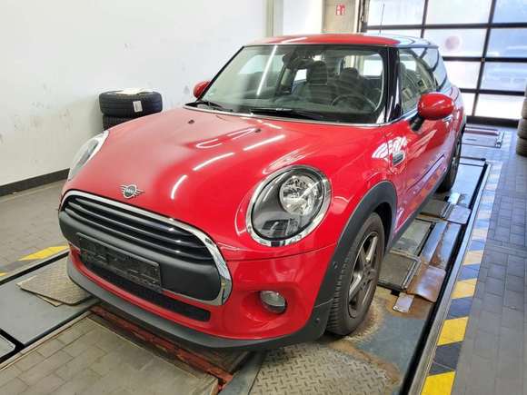 Widok z przodu po stronie lewej