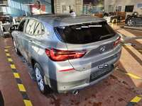 Widok z tyłu po stronie lewej