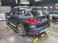 Widok z tyłu po stronie lewej