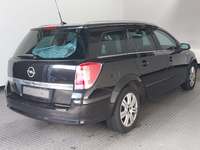 Widok z tyłu po stronie prawej