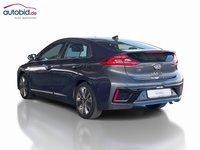 Widok z tyłu po stronie lewej