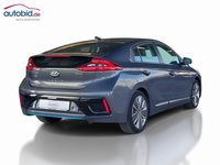 Widok z tyłu po stronie prawej