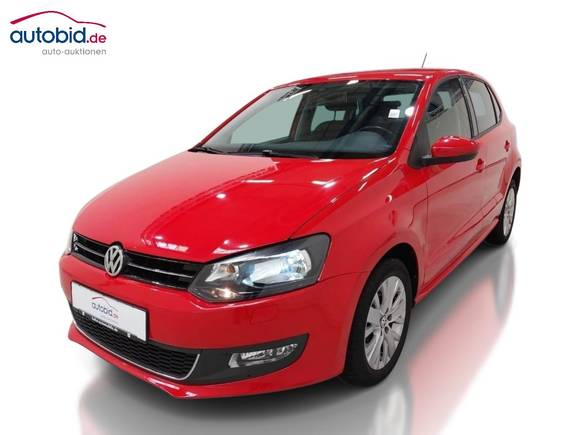 Вид спереди слева