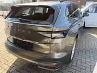 Widok z tyłu po stronie prawej