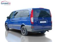 Widok z tyłu po stronie lewej