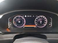 Pohled na přístrojovou desku