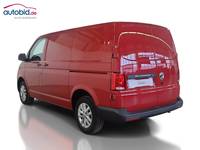 Widok z tyłu po stronie lewej