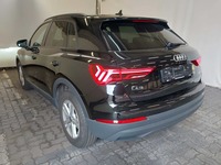 Вид сзади слева