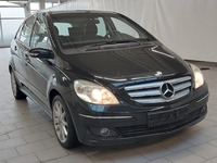 Widok z przodu po stronie prawej