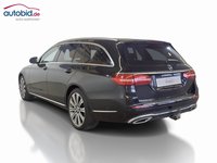 Widok z tyłu po stronie lewej