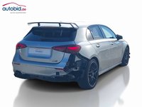 Aanzicht achter rechts