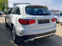 Widok z tyłu po stronie lewej