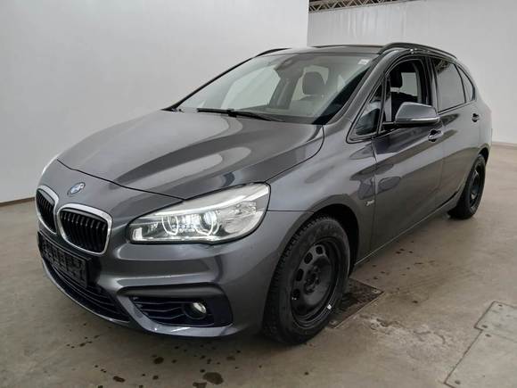 Widok z przodu po stronie lewej