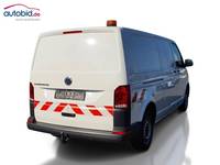 Widok z tyłu po stronie prawej