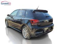 Vue de l’arrière gauche