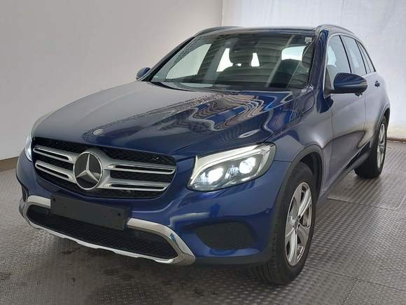 Náhled zpředu zleva