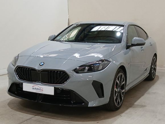 Widok z przodu po stronie lewej