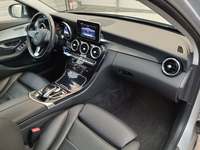 Вид на салон