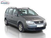 Pogled desno spredaj